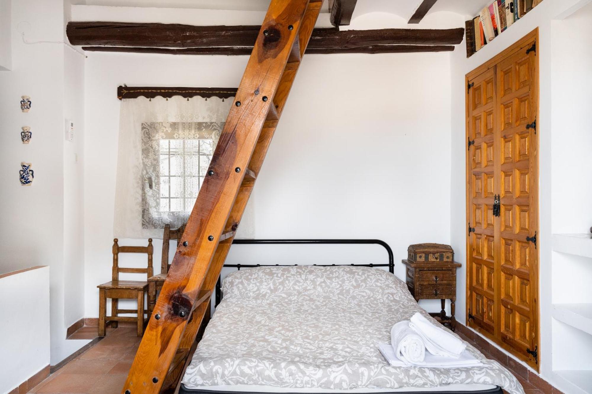 La Casa De La Tia Pilar Apartment Cazorla Bagian luar foto